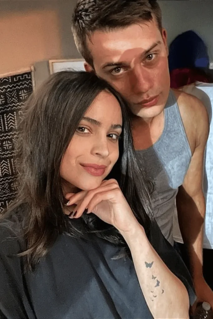 Did Nicholas Galitzine and Sofia Carson date?